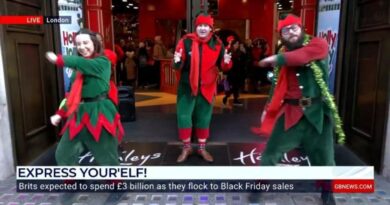 WATCH: GB News’s Jack Carson is transformed into Christmas Elf by Santa’s helpers at Hamley’s for Black Friday