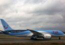 Tui flight suffers delay after airport runs out of de-icer