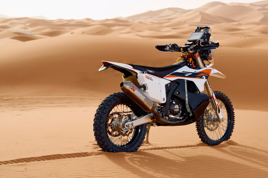 KTM UNVEILS THE 2026 450 RALLY REPLICA!