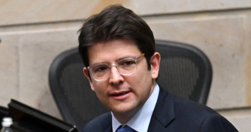 Miguel Uribe, leader of Colombian right opposition, shot in Bogota