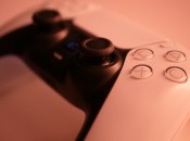 DualSense PS5 Controllers Will Soon Be Able to Pair with Multiple Devices At Once DualSense PS5 Controllers Will Soon Be Able to Pair with Multiple Devices At Once