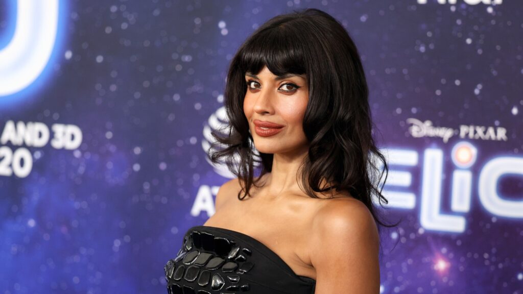 Jameela Jamil Says ‘Elio’ Is a Reminder Young People Are “Capable of Great Things” While “the World is a Dumpster Fire” Jameela Jamil Says ‘Elio’ Is a Reminder Young People Are “Capable of Great Things” While “the World is a Dumpster Fire”
