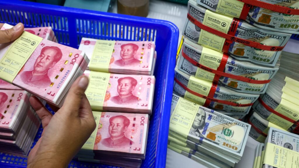 China doubles down on promoting yuan as confidence in U.S. dollar takes a beating China doubles down on promoting yuan as confidence in U.S. dollar takes a beating