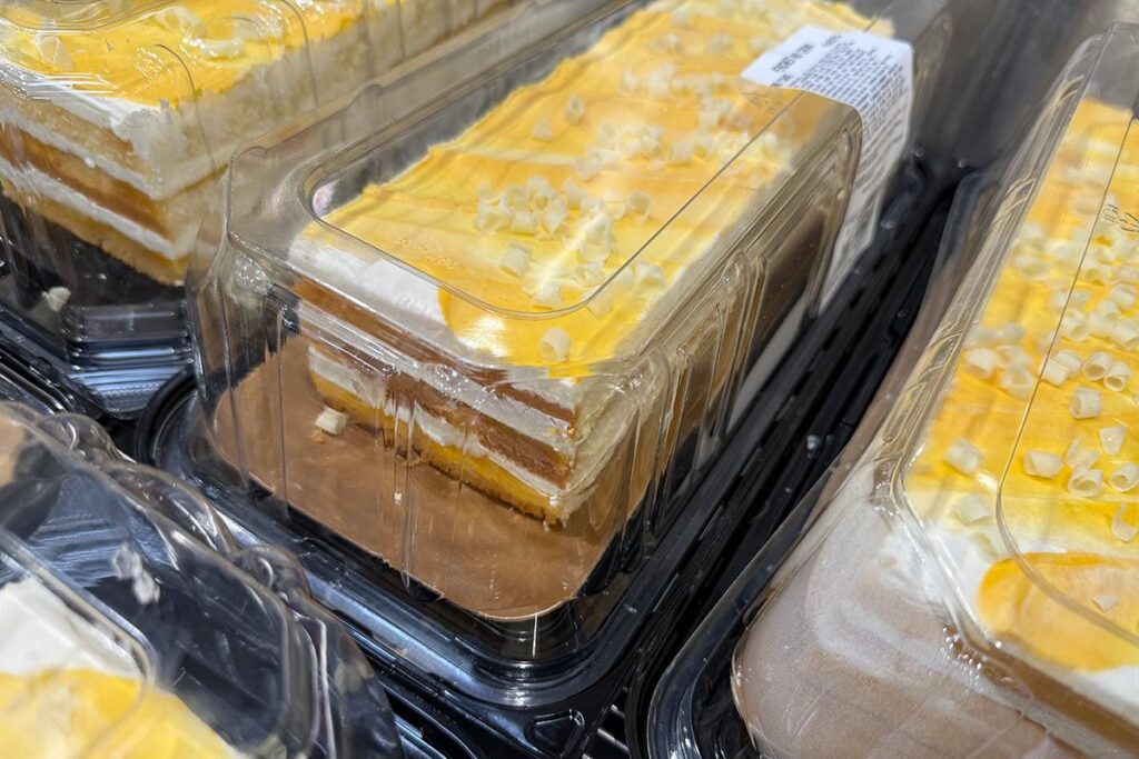 I Tried the Costco Peaches and Cream Bar Cake and Had to Buy One I Tried the Costco Peaches and Cream Bar Cake and Had to Buy One