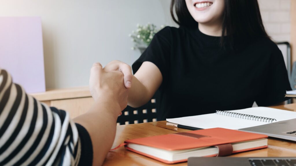 Mastering the Commandments of Business Networking for Success