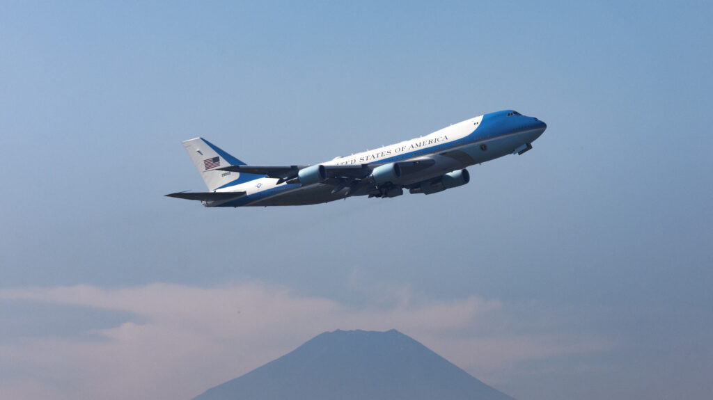 What Is The Top Speed Of Air Force One?