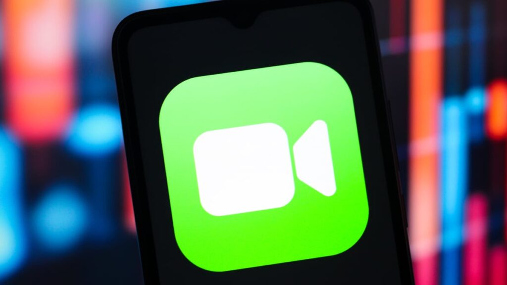 FaceTime in iOS 26 will stop video calls if someone is undressing
