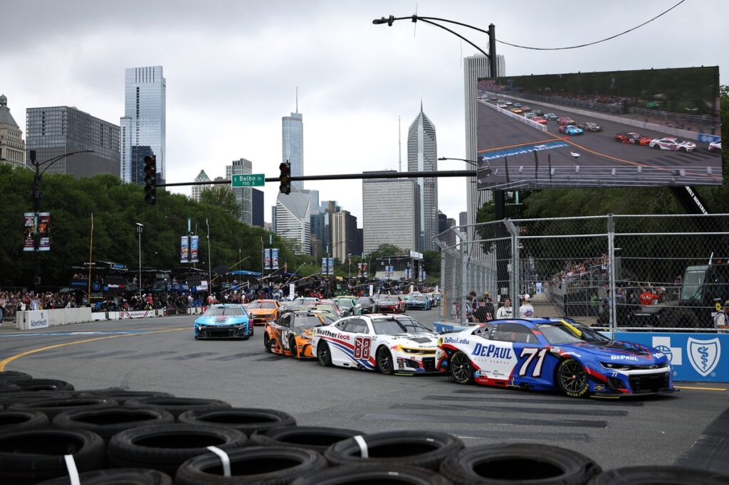 Michael McDowell took the fight to SVG before mid-race throttle issue