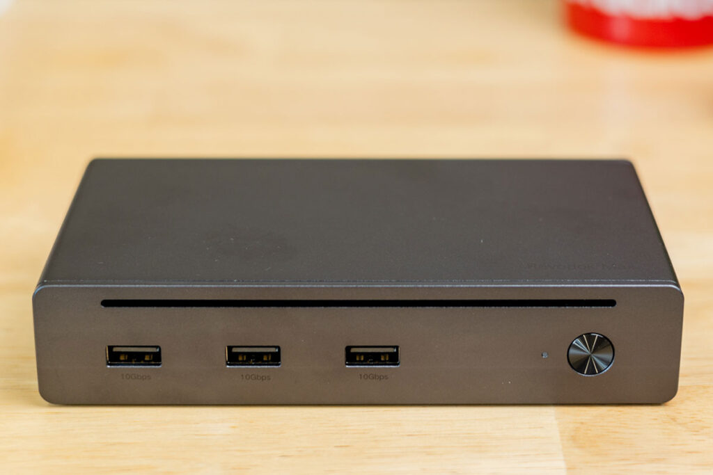 Ugreen’s $160 Thunderbolt dock deal is the best I’ve seen today Ugreen’s $160 Thunderbolt dock deal is the best I’ve seen today