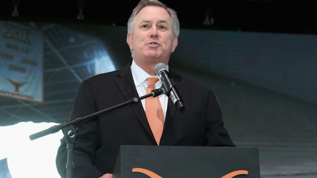 Oak View Group CEO Leiweke leaves post after bid rigging charge on UT arena project