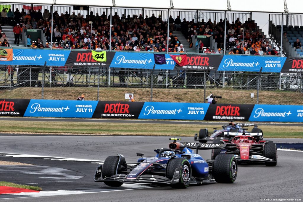 Sainz en a ‘marre’ : l’Espagnol est ‘frustré et déprimé’ par ses récentes courses