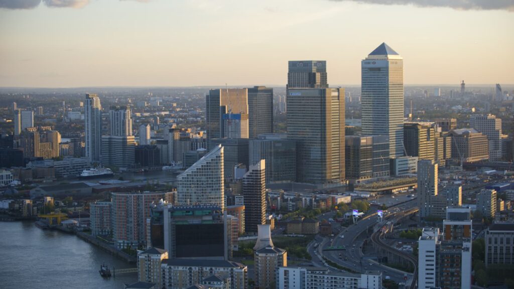 Global week ahead: Trade tensions cloud earnings and the G20 heads south