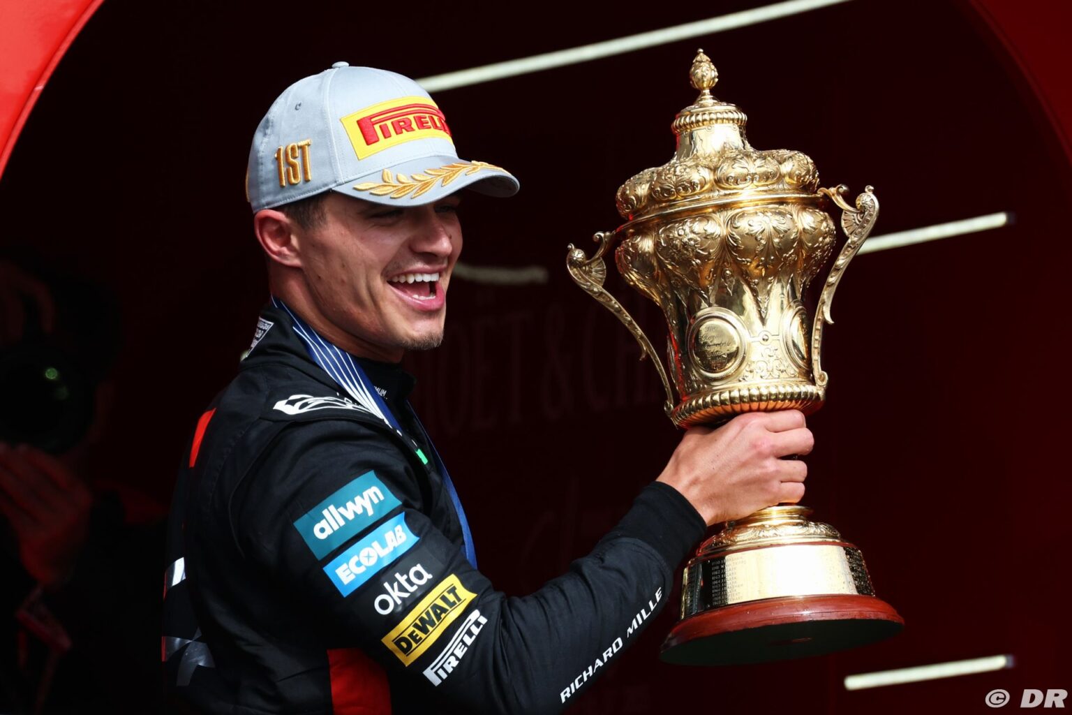 Norris n’aura jamais de ‘plus grand sourire’ que celui de sa victoire à Silverstone