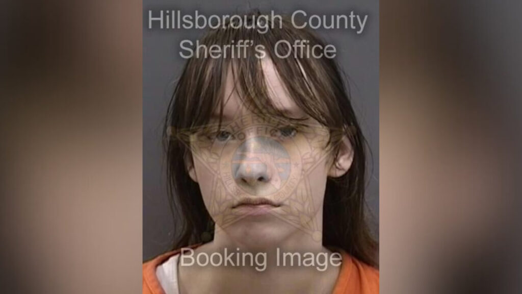 Prosecutors: Teen texted about desire to kill infant found in trash