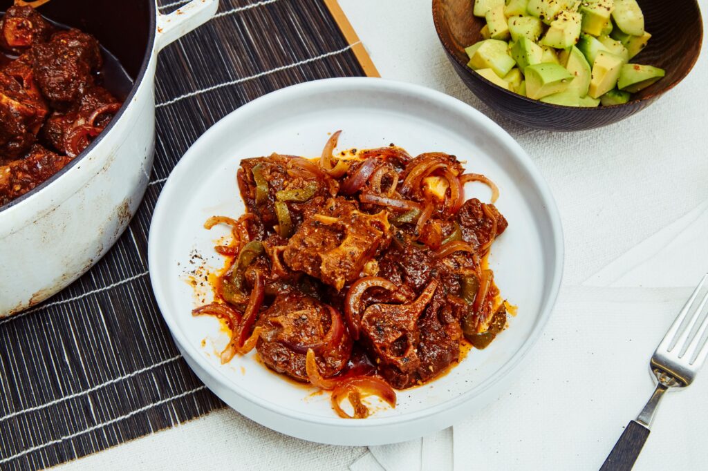 Oxtail Guisado