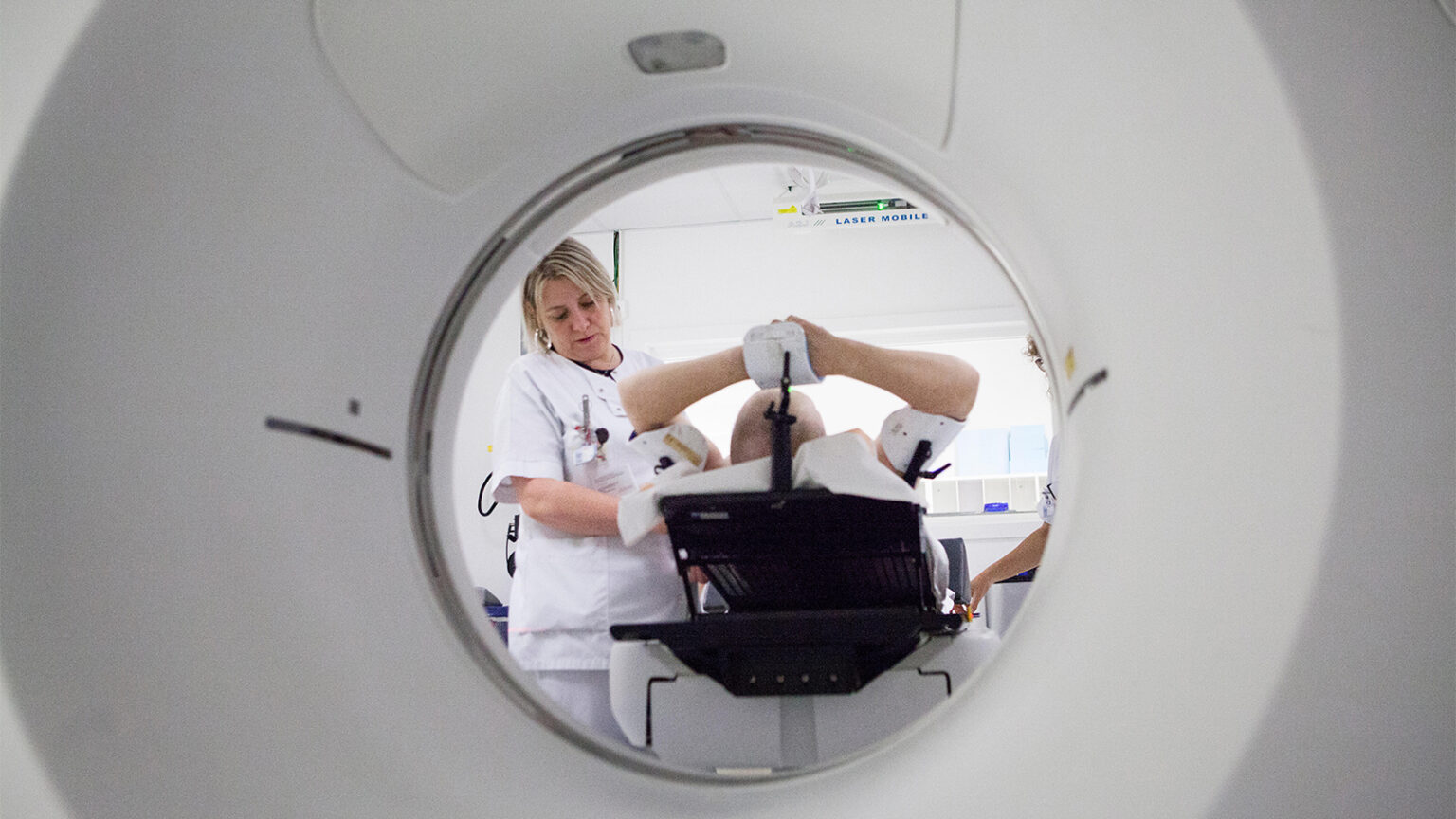 Advanced Cancer Patients on Private Insurance Face High Out-of-Pocket Costs