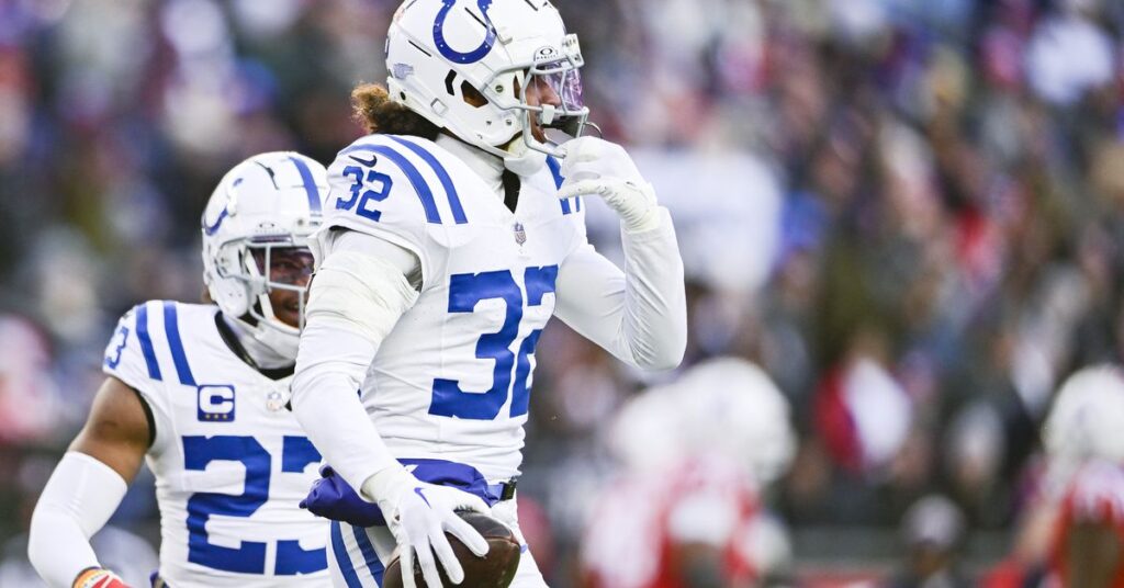 Saints to sign free agent S Julian Blackmon Saints to sign free agent S Julian Blackmon