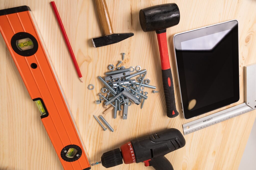 Adapting to AI and Digital Tools: Strategies for Modern Success Adapting to AI and Digital Tools: Strategies for Modern Success