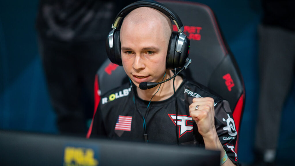 Three CS2 Teams Claim First Play-in Wins at IEM Cologne Three CS2 Teams Claim First Play-in Wins at IEM Cologne