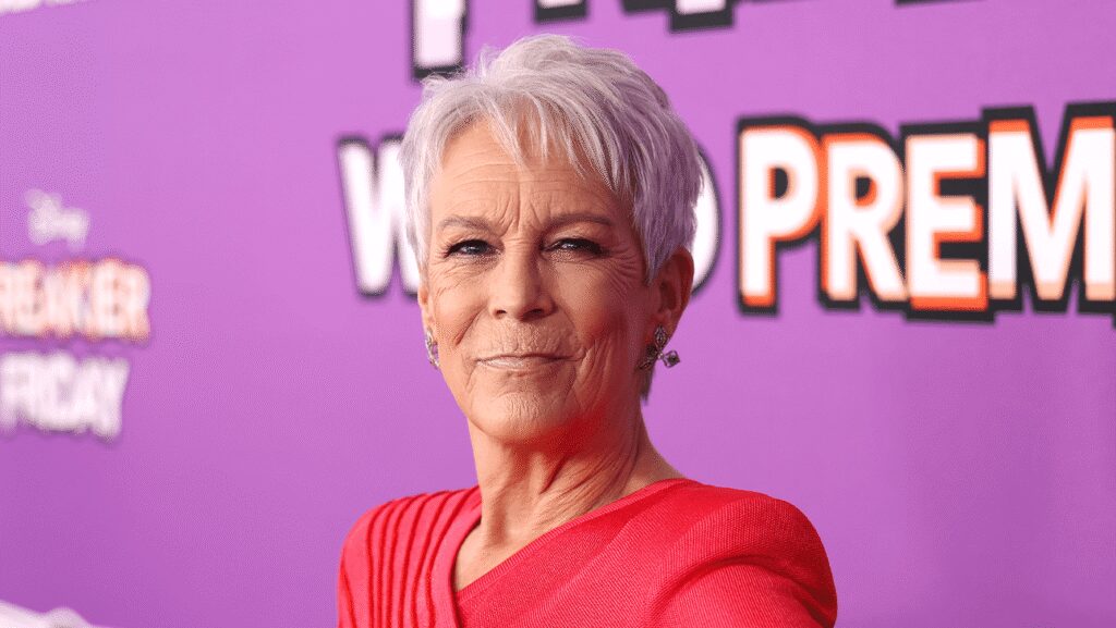 Jamie Lee Curtis Is “Prepping to Get Out” of Hollywood After Seeing Her Parents “Rejected” at a Certain Age Jamie Lee Curtis Is “Prepping to Get Out” of Hollywood After Seeing Her Parents “Rejected” at a Certain Age