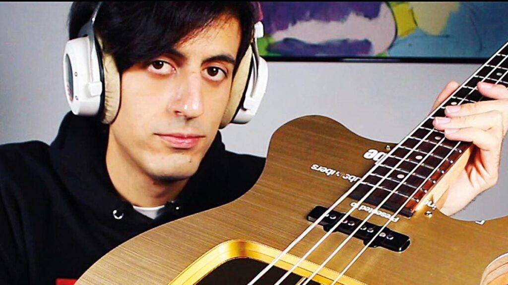 “Right after the concert, I got a call from my parents saying that I had to rush back to Italy because the finance police was looking for me”: Slap bass phenom Davie504 lifts the veil on the pressures of becoming a YouTube megastar