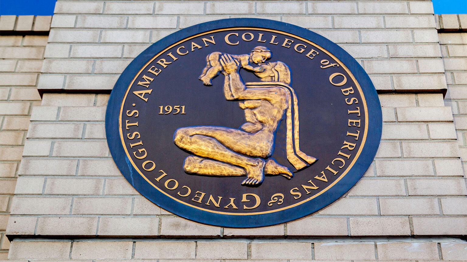 ACOG No Longer Accepting Federal Funding, Citing Policy Disputes