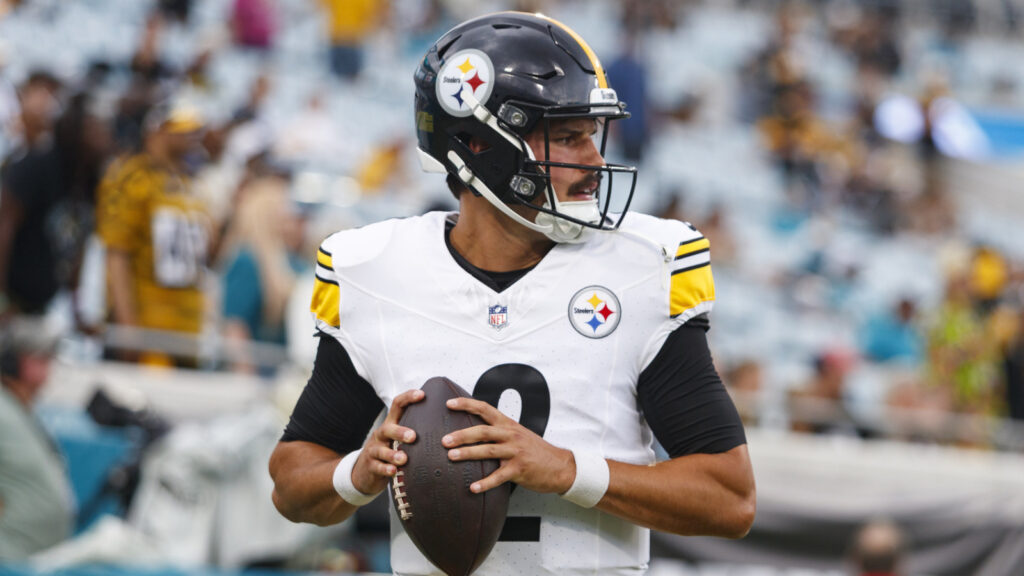 Steelers’ backup QBs impress in preseason win Steelers’ backup QBs impress in preseason win