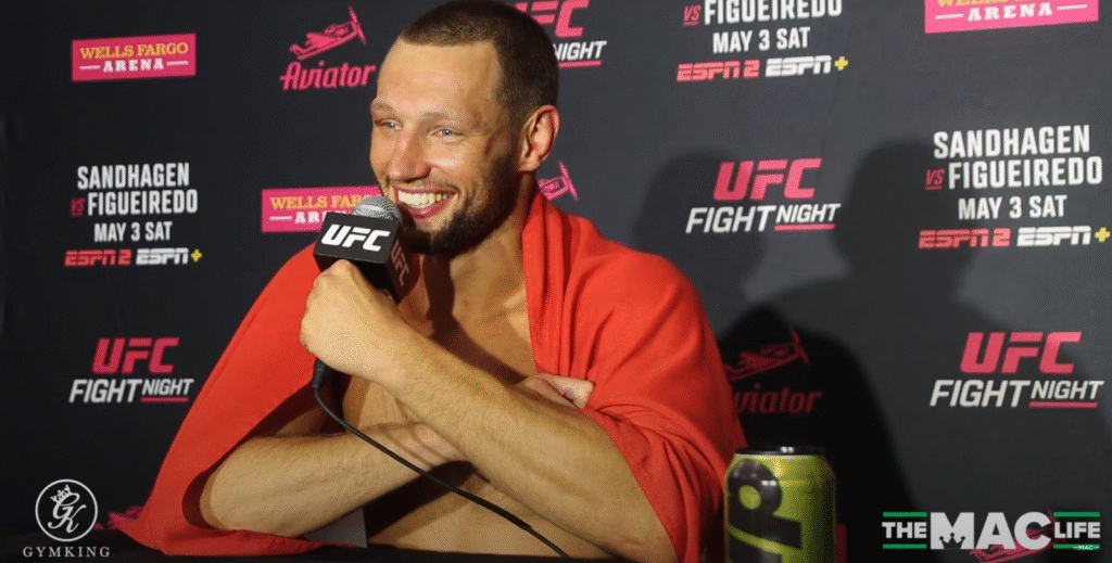 ‘If I get taken down, perfect’: De Ridder eager to test Chimaev’s ground game