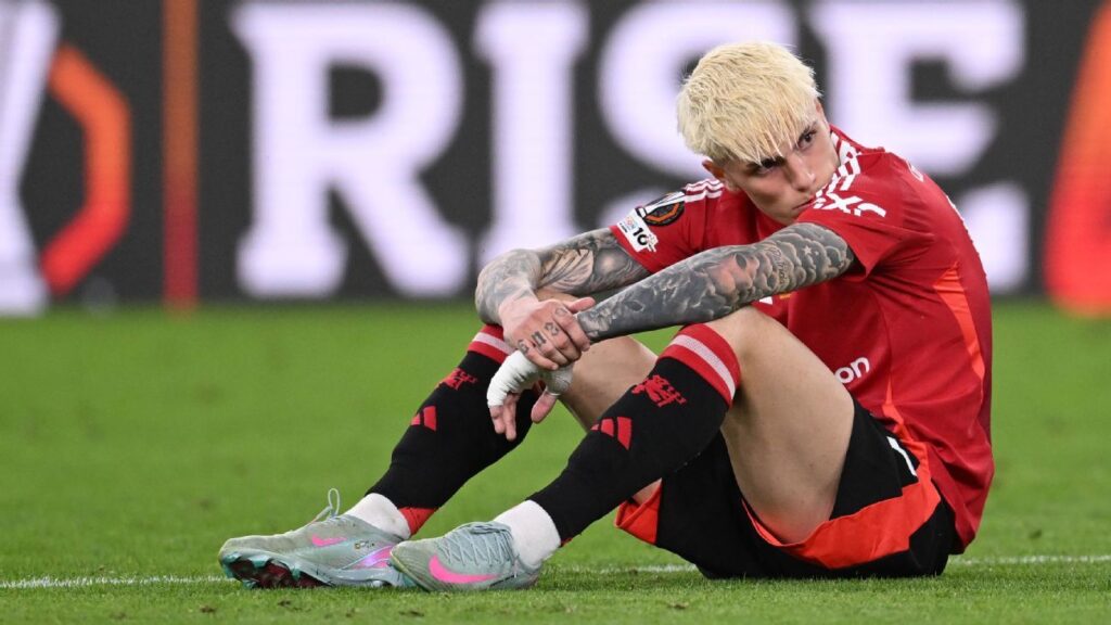 To keep up with their rivals, Man United must master the art of offloading players