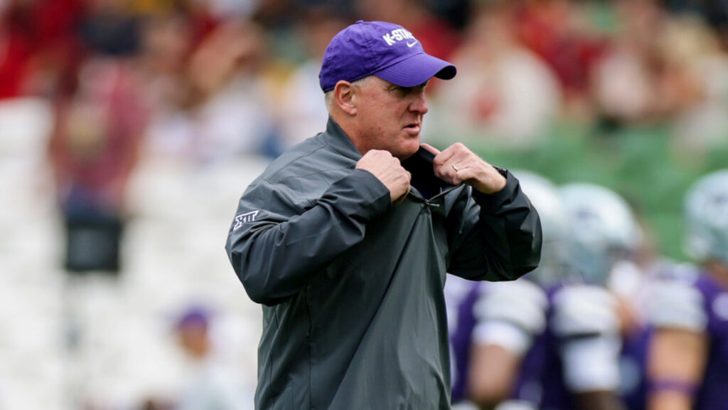 Kansas State HC defends controversial fourth-down call, blames field conditions in Ireland Kansas State HC defends controversial fourth-down call, blames field conditions in Ireland