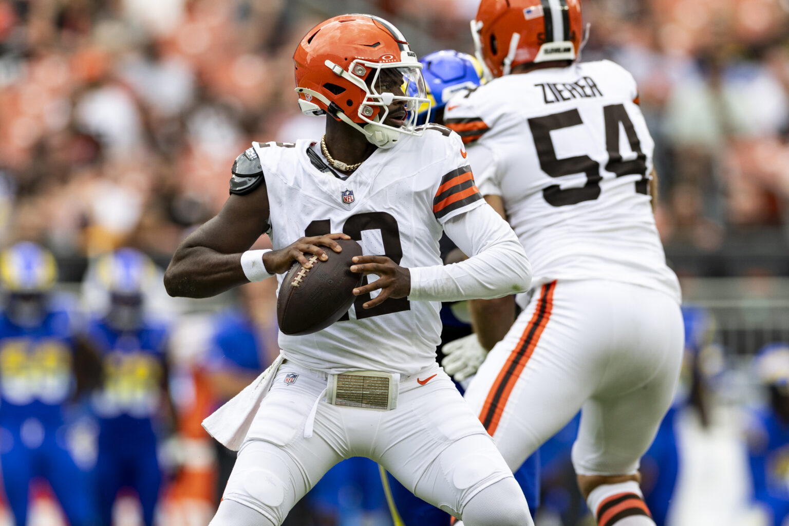 Derek Carr Throws Shade at Browns Over Shedeur Sanders Decision