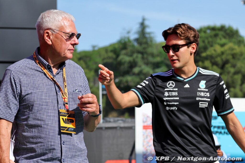 Russell raconte avoir été ‘forgé’ par un père ‘très dur’ avec lui