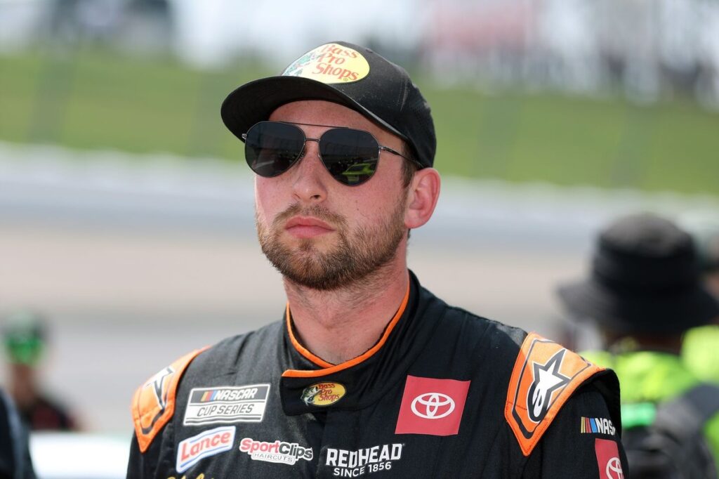 Briscoe returns to Southern 500 facing different must-win