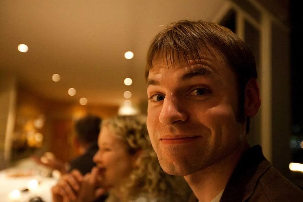 Review: Adrian Holovaty’s ‘Layer Cake’ Is an Irresistibly Joyful Acoustic Confection Review: Adrian Holovaty’s ‘Layer Cake’ Is an Irresistibly Joyful Acoustic Confection