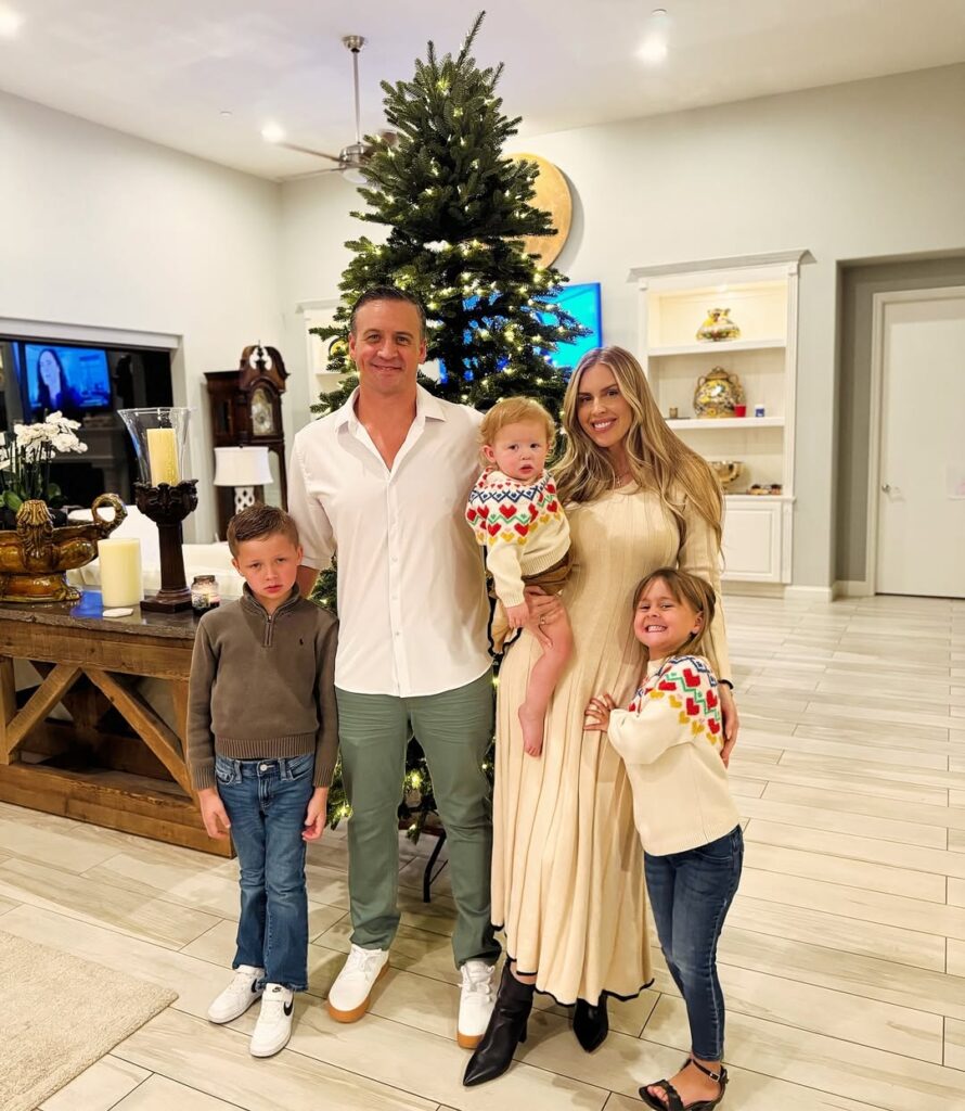 Ryan Lochte’s estranged wife, Kayla, accuses athlete of doing drugs in front of kids: court docs