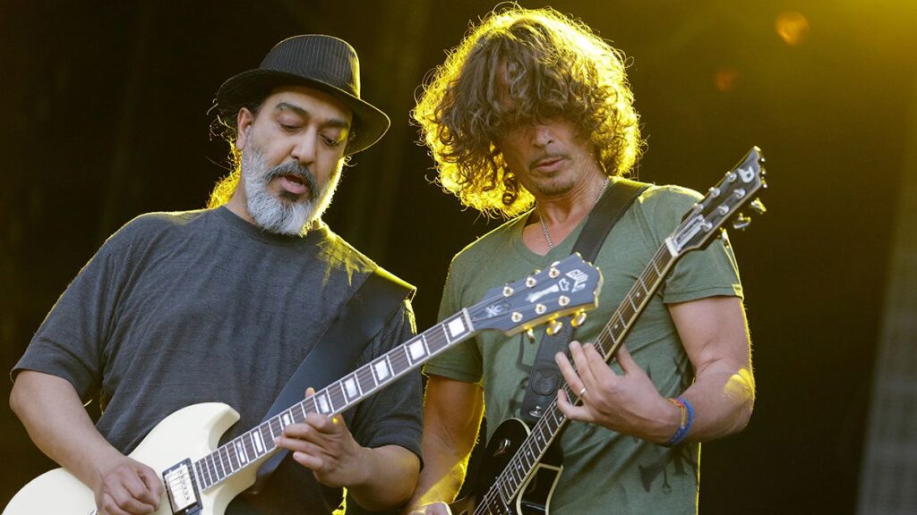 “Jeff Ament said, ‘Could you imagine tuning the guitar to all Es? Wouldn’t that be crazy? That’d be dumb’”: Kim Thayil on the time Chris Cornell tuned all his guitar strings to E – and the Soundgarden song that came from it