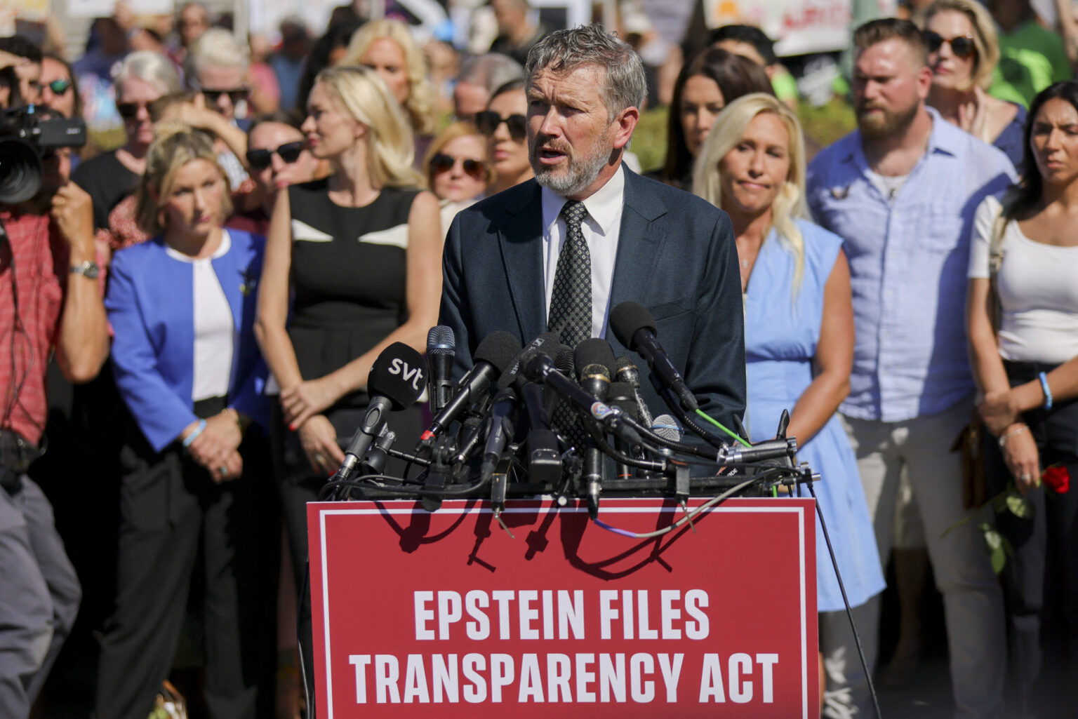Epstein List Could Be Read On House Floor Under Constitutional Immunity