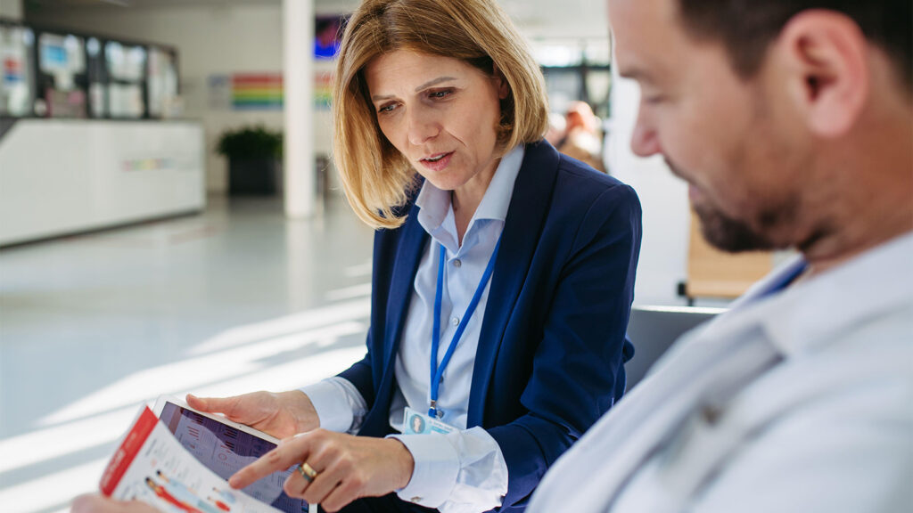 Most Docs Say It’s Fine to Get Tiny Gifts From Pharma, Survey Finds