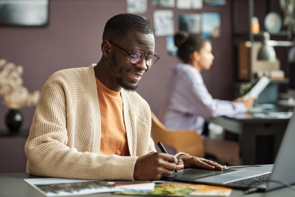 7 Best Logo Design Websites for Your Perfect Brand Identity