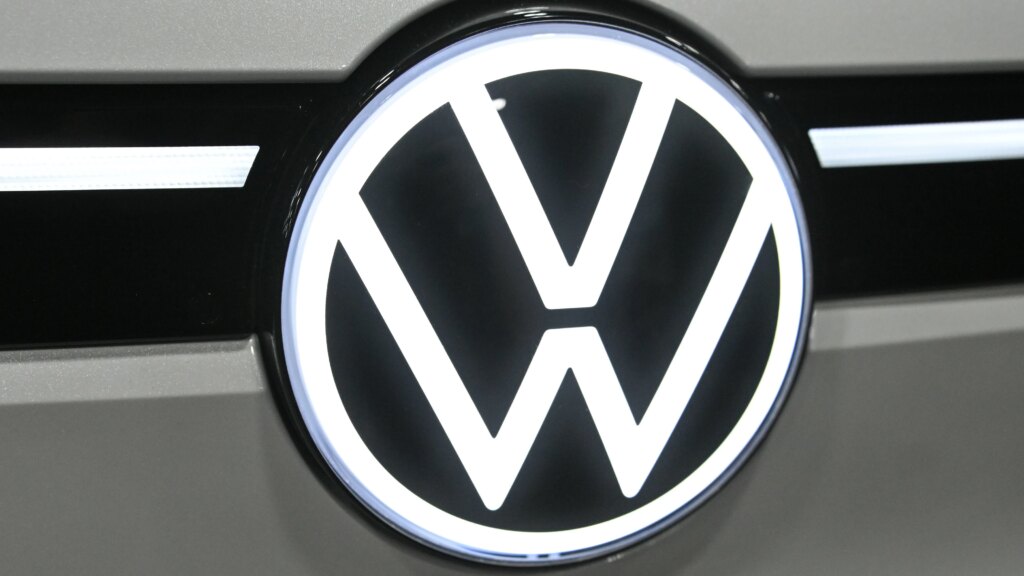 Volkswagen Unveils Compact Electric SUV