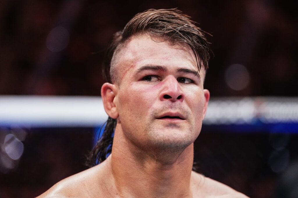 Diego Lopes turns down Jean Silva’s bet ahead of Noche UFC