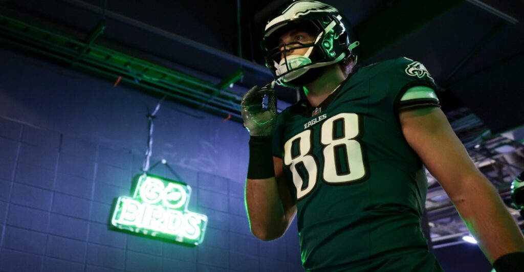 Dallas Goedert injury: Eagles tight end might miss Chiefs game