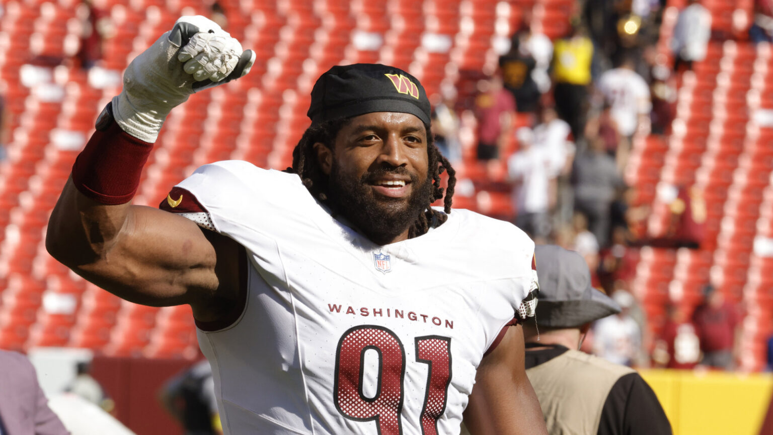 Commanders get bad news on DE’s injury following Week 2 loss