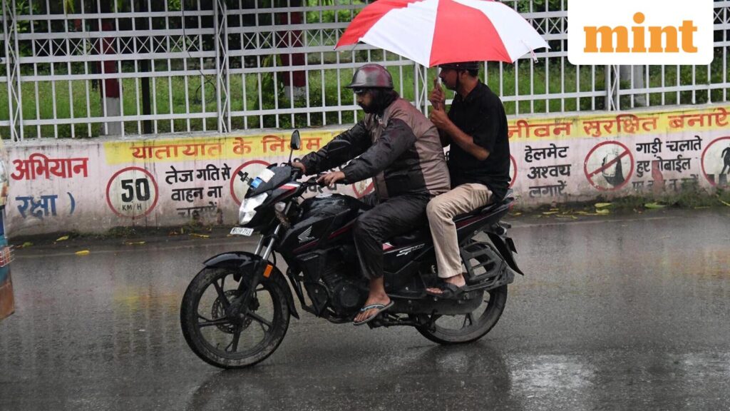 Pune rains: Heavy rainfall lashes city late at night, IMD issues red alert, videos of ‘crackling lightning’ emerge