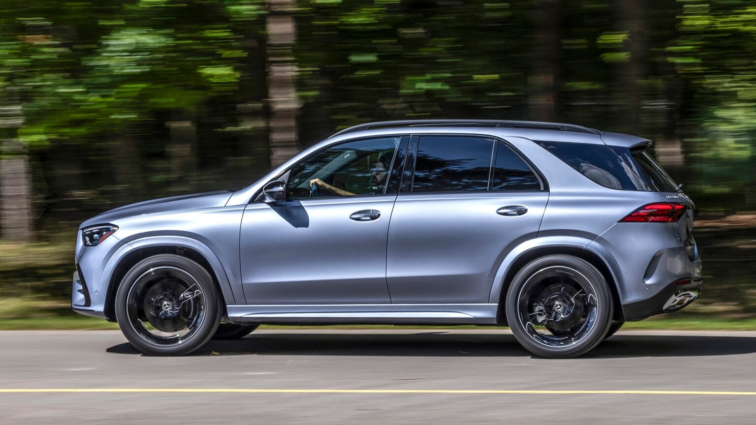 2025 Mercedes-Benz GLE580 4Matic Quick Test: The Aston of the GLE’s Class