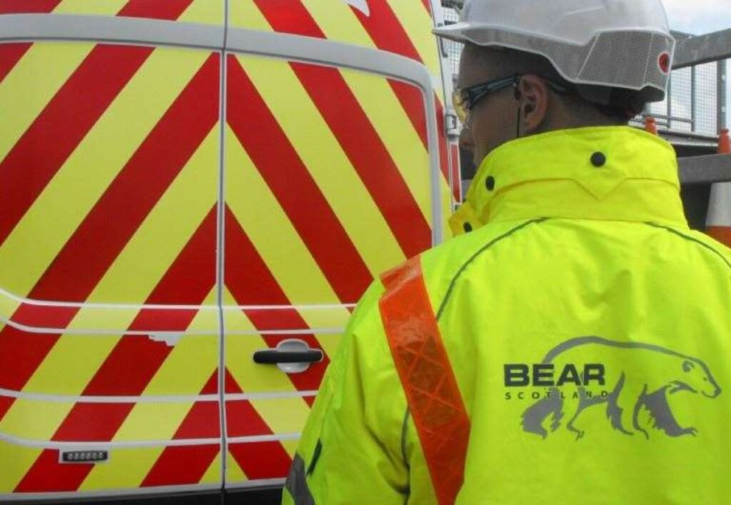 Bear Scotland road workers vote to strike over pay