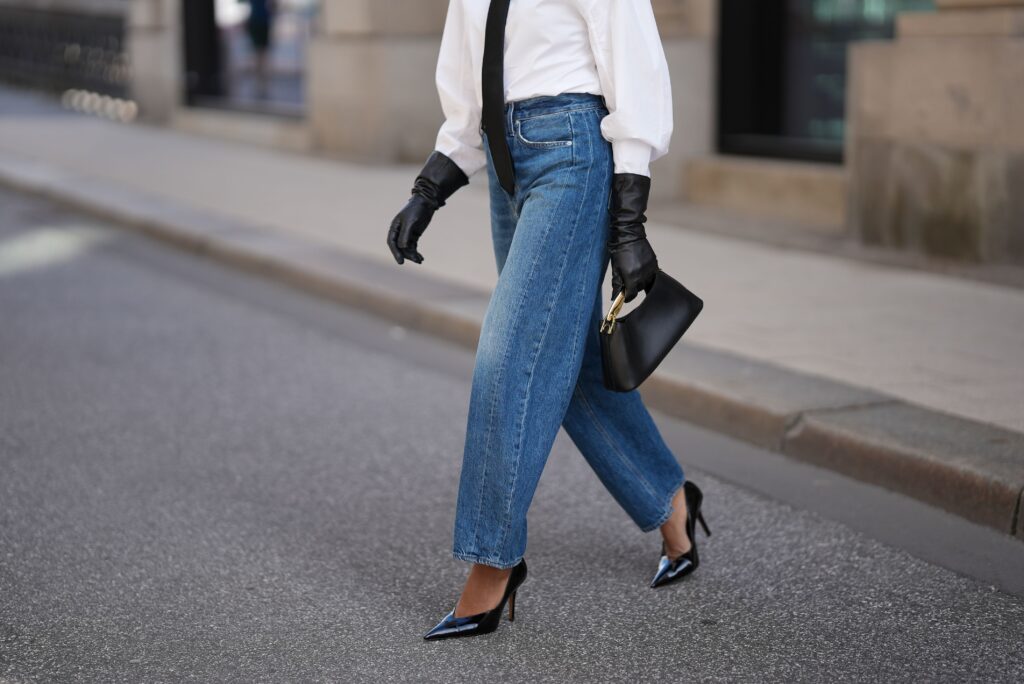 How to Style Barrel Jeans for Fall 2025