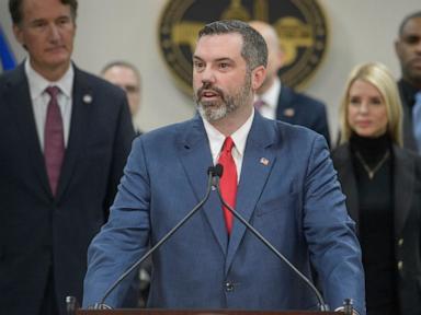 Trump ramps up retribution campaign with push for Bondi to pursue cases against his foes Trump ramps up retribution campaign with push for Bondi to pursue cases against his foes