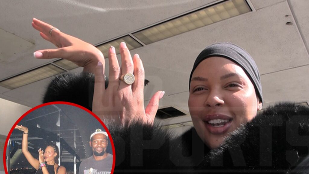 Ex-WNBA Star Liz Cambage Shuts Down Kevin Durant Dating Rumors Ex-WNBA Star Liz Cambage Shuts Down Kevin Durant Dating Rumors