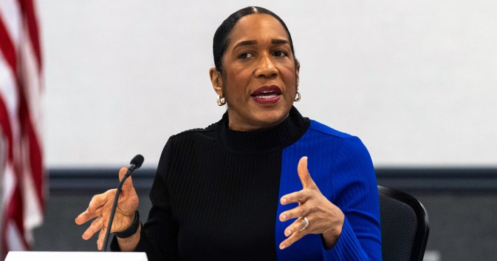 EMILY’s List picks sides in crowded Democratic primary for Senate in Illinois